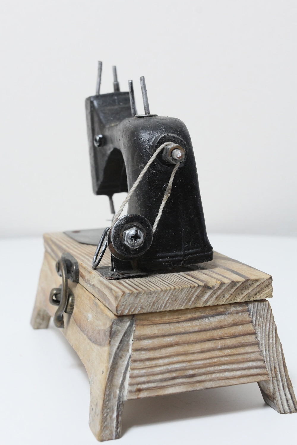 Sewing Machine Object