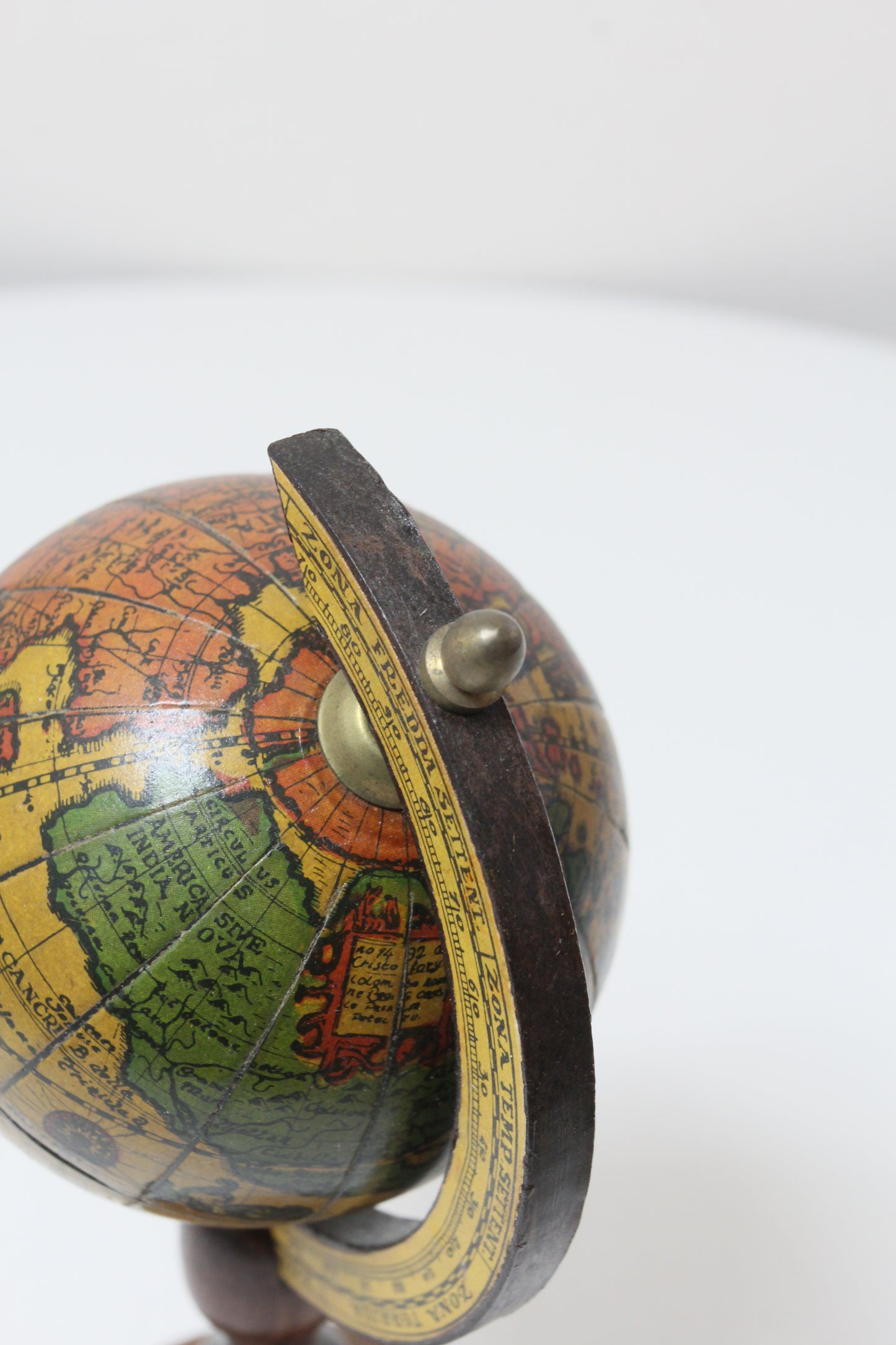 Globe Object