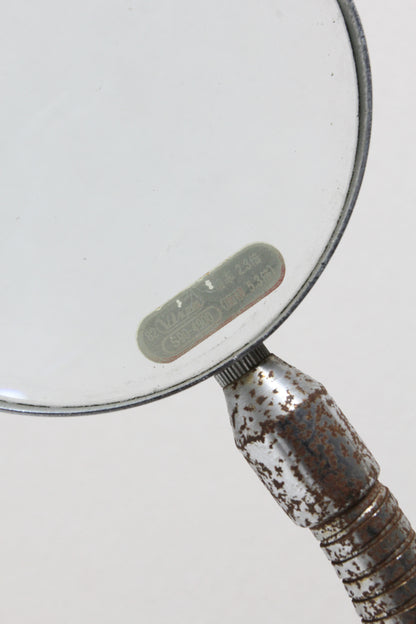 Magnifying Glass Object