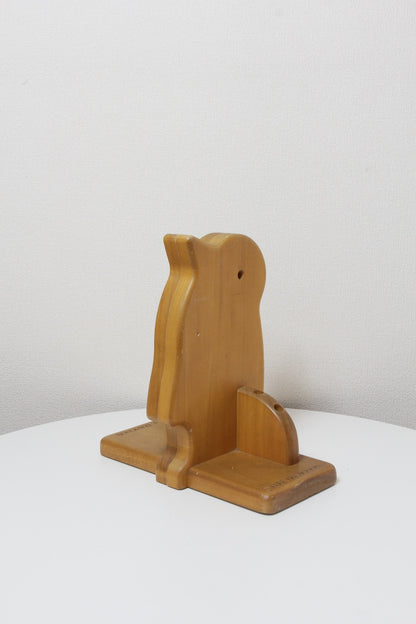 Penguin Motif Book End