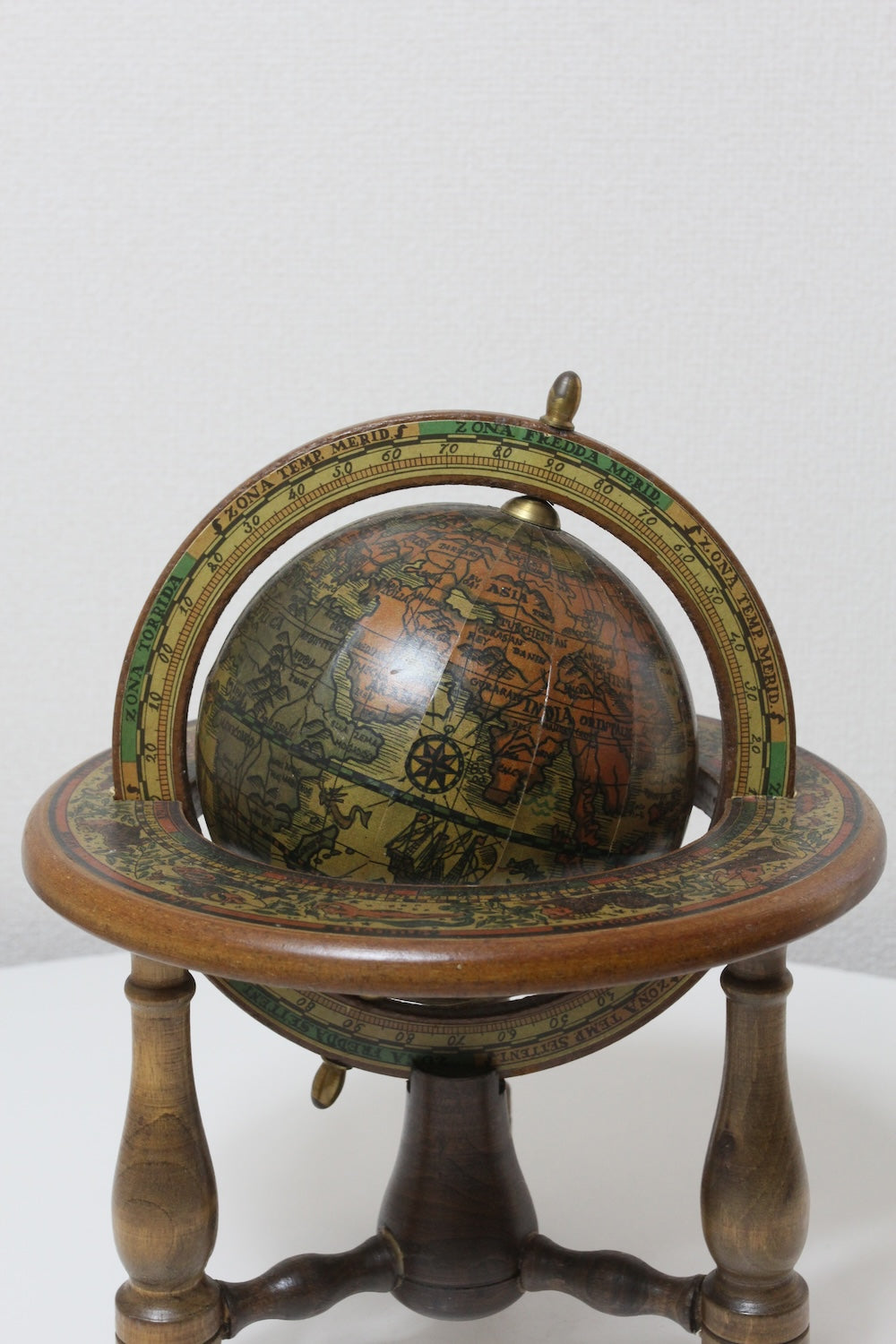 Globe Object