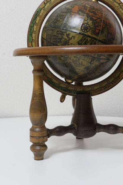 Globe Object